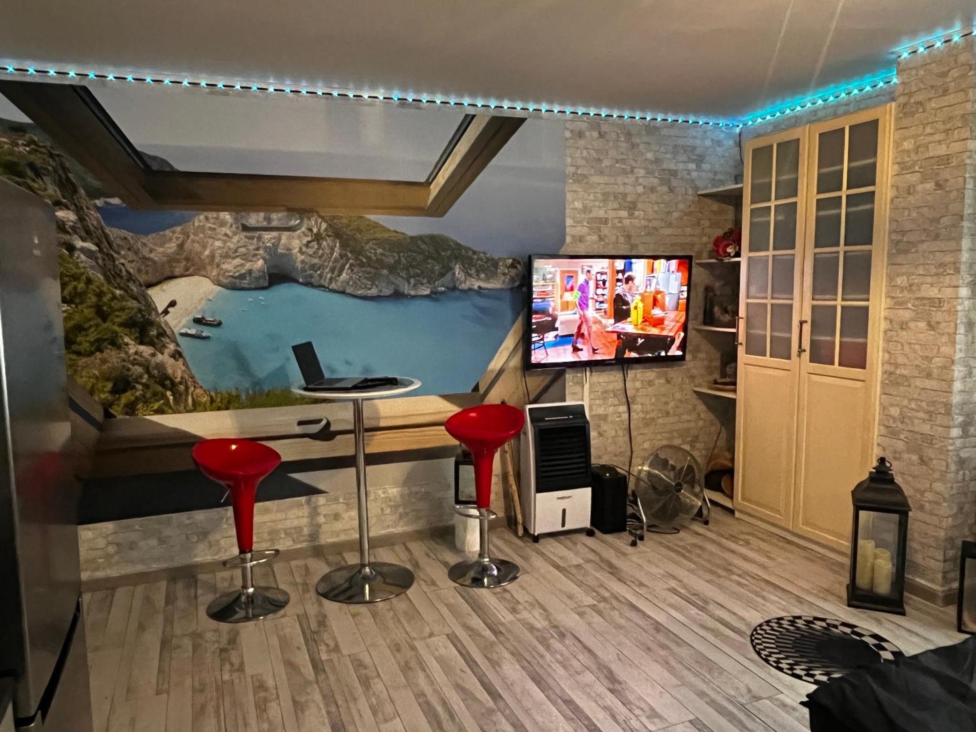 Monfas Apartment Provence In プラハ エクステリア 写真